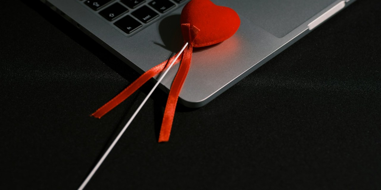 FCA warns of rising romance fraud as victims lose £106 million in a year