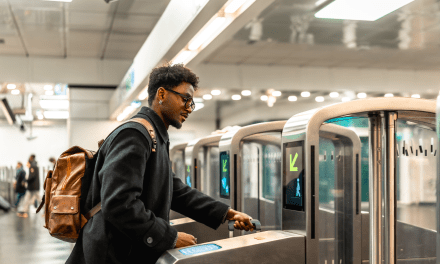 Children aged 8 and 9 can use e-gates travelling back into UK